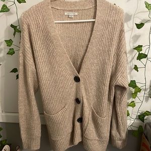 American Eagle Outfitters Women’s Cute Cardigan